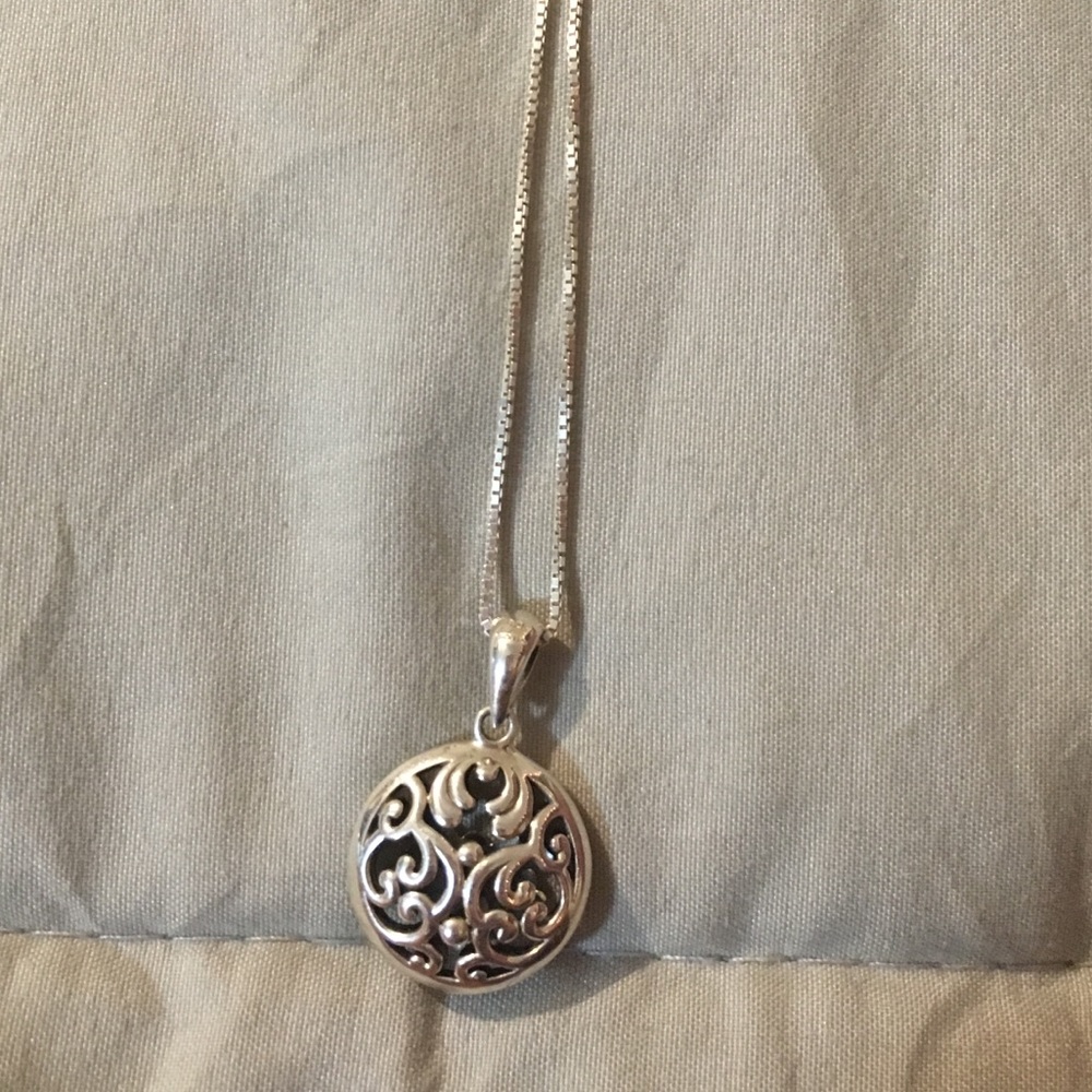 Silver necklace